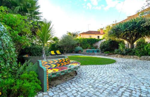 Charming Coastside Villa - Photo 37