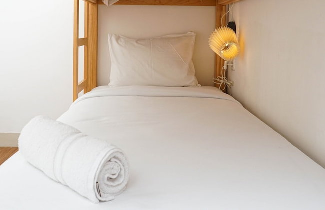 Minimalist And Comfy 2Br Signature Park Grande Apartment - Photo 3