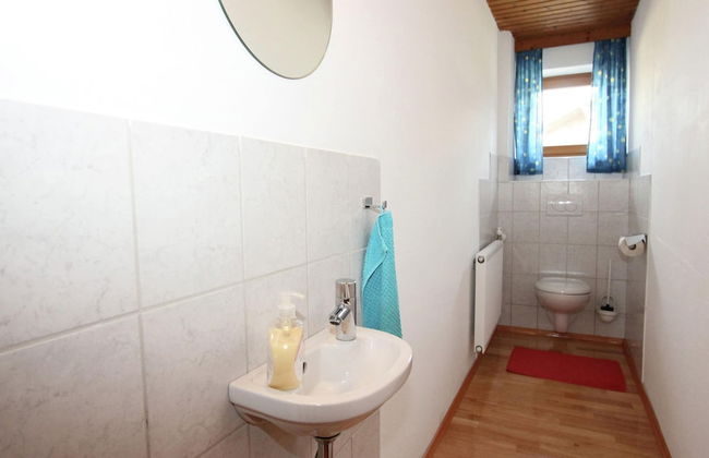 Sunlit Farmhouse near Hochzillertal Ski Area in Tyrol - Foto 15