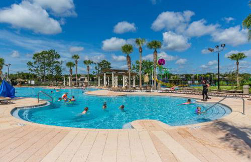 Private Pool Disney Townhome - Walk to Water Park - Foto 45