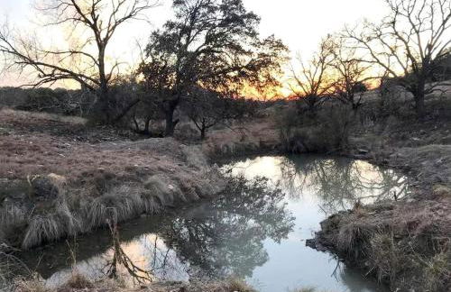 Rustic Off-the-Grid Cabin near Ample Outdoor Recreation in Harper, Texas - Photo 21