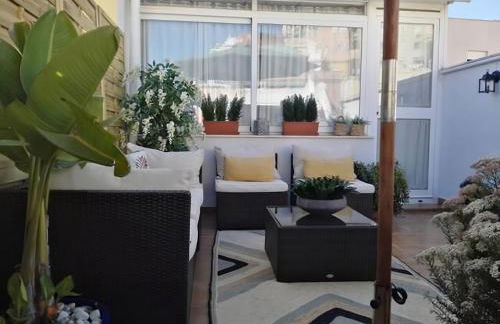 Sol y Malaga - Designer Duplex con Terraza y Parking - Photo 32