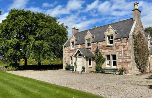 Balloan House - Photo 27