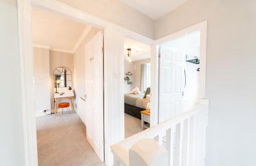 Modern 3-bed, Garden, Fast WiFi, Family, Contractors - Foto 12