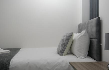 ETIHCITY - 3 Bedroom Semi - Free Parking near Etihad Stadium, Tourist attractions, Manchester City Centre, Transport and Motorway Links next to McDonald's - Sky n Netflix - Foto 18