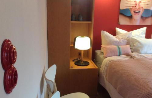 Apartment in Rot, Fränkisches Design, Balkon in nur 50 Schritten zum Radweg, ideal for Long Stay, Relocation - Foto 16