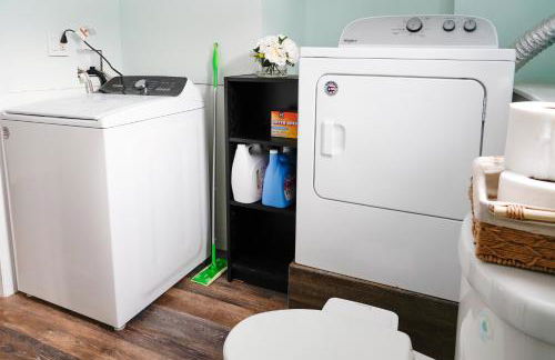 Family River Valley Retreat with Fireplace - Foto 33