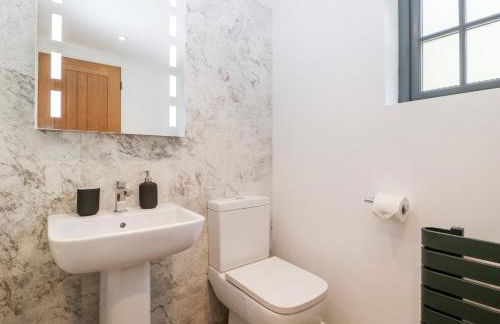 Thimble Cottage - Photo 16