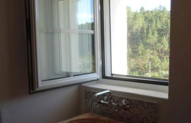 Palheiros da Ribeira - Foto 13