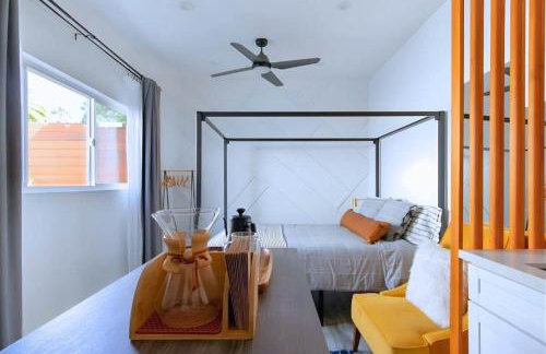 Vibe on the Patio at a Modern Luxury Studio near LAX Beach - Foto 3
