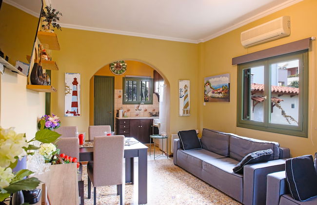 Peris Beach Villa Galaxy near Athens Airport - Foto 2