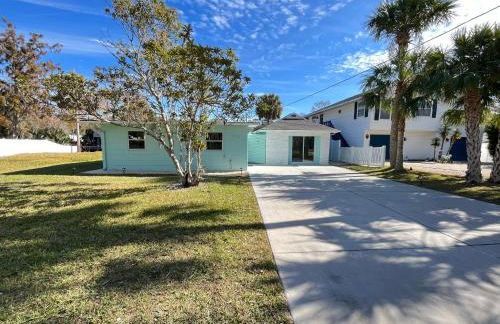 Weeki Wachee Retreat Canal home with hot tub kayaks canoe and boat with trolling motor included - Foto 19