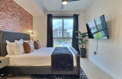 Railroad Park Reset, Modern Space - Photo 18