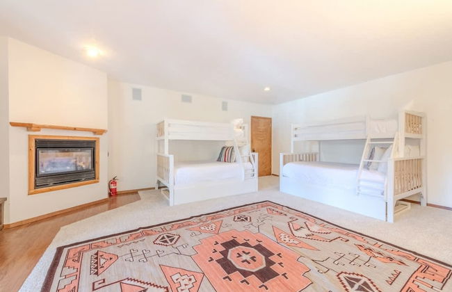 Grand Angel Fire Mountain Luxury ski Chalet - Photo 13