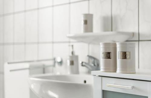 Stilvoll übernachten in Sonneberg - Foto 34