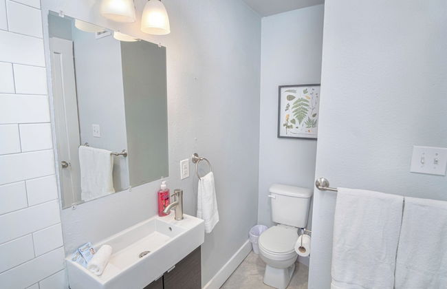 Impressive Cozy Historic 3BR Apt 101 Near Downtown - Foto 15