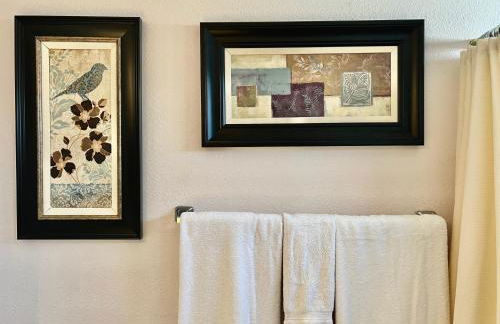 DT Reno - 4BR Home with Patio, BBQ Grill, Games Room - Foto 31