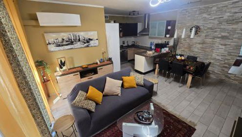 VARESE PRIME - Air Conditioning, 2 Parking, 2 Baths, City Centre, 200mt Villa Esengrini Montalbano, NO Keybox - Foto 5, stove