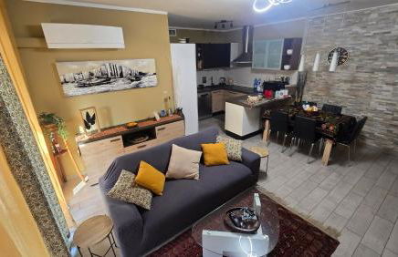 VARESE PRIME - Air Conditioning, 2 Parking, 2 Baths, City Centre, 200mt Villa Esengrini Montalbano, NO Keybox - Foto 5