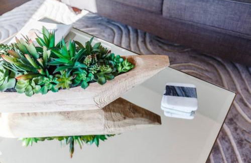 2 Large Apts w Parking - Downtown Over the Rhine - Foto 14