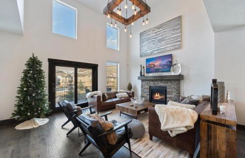 Pvt Hot Tub, Game Rm, Fire Pit, 12 Min Ski and PC - Foto 13