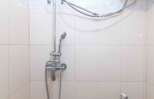 Comfort and Simple 2BR at Pakubuwono Terrace Apartment - Foto 8