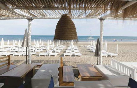 T2 4 pers, rénové en bord de plage , clim et parking classé 2 étoiles - Foto 16