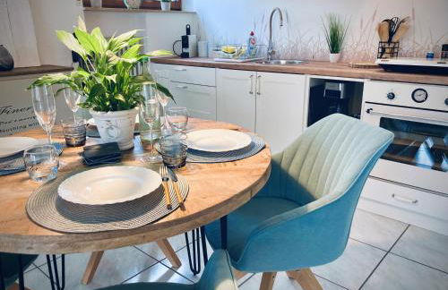 Seebrise Ferienwohnung, Auszeit in ruhiger Lage, Bodensee Nähe, Privatparkplatz, Wlan, Smart TV - Foto 2