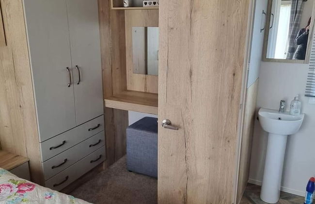 Stunning 2-bed Caravan in Prestatyn dog Friendly - Foto 4