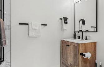 The Loft- Steps from the Lake & Dining- This newly renovated 2 bedroom loft in the heart of McCall - Foto 19