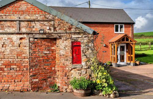 Finest Retreats - The Barn at Prowses Farm - Photo 38