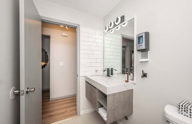 Arkstone Retreat 1 Chic Downtown Escape! - Foto 12