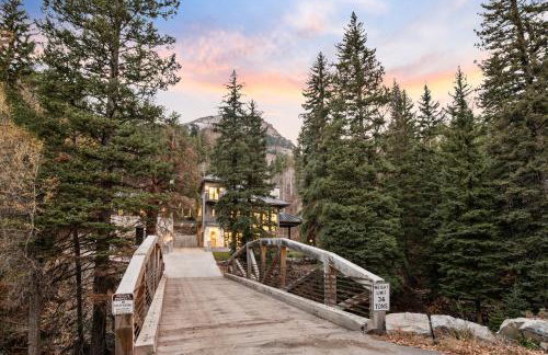 Pont de Rêves: Luxe Sundance Riverfront Chateau - Foto 68