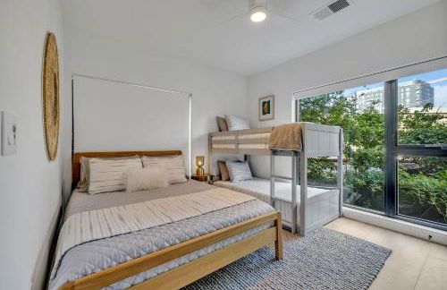 HUGE downtown corner unit- Pool-Gym-Walk 2 Broadway - Foto 19