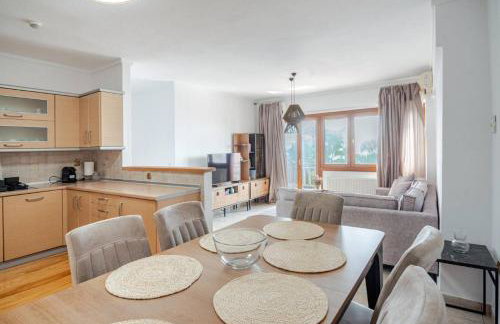 A Fringe Of Blue - Foto 21