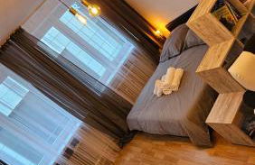 City Center Comfort - Cozy, Fully Equipped 3-Room Apartment Near Main Station - Foto 15