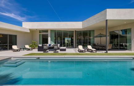 Pool • Hot Tub • Views Luxury Design Villa Valentina by AvantStay - Foto 65