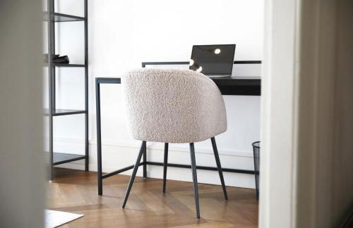 Palais Passy~Design Suite mit Ausblick im Zentrum - Foto 4