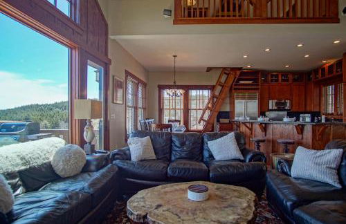 Slope side 8 BR at Sanctuary Majestic Mountain Top Estate 4800 square feet of quality sleeps 16 - Foto 9