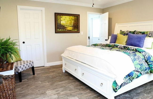 Swanky 5 bedroom 4.5 bath home (3 Master Suites) - Foto 3