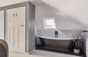 Country Manor Pool & Spa Games Room Cinema - Photo 20