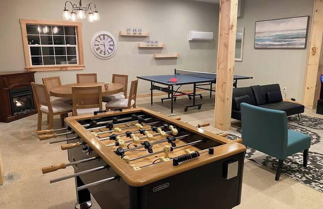 Sunset Chalet-amazing Views Private hot tub - Photo 24