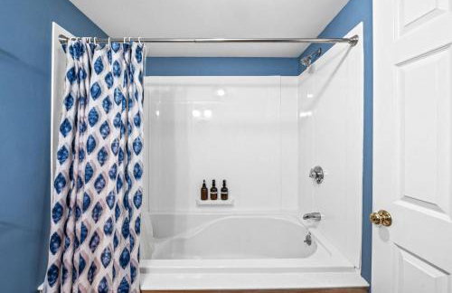 Seaside Home|Sleeps 7|Plum Cove Beach+Rockport! - Foto 5