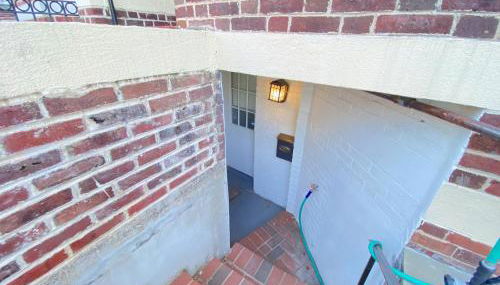 Renovated English Basement 2bdrm Home near METRO - Foto 3