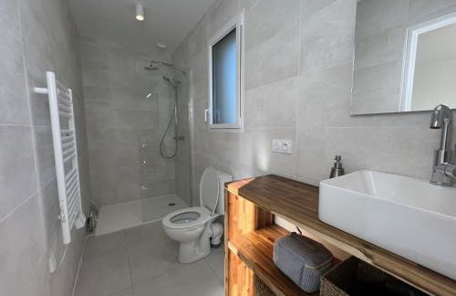 Maison en bois avec piscine proche de la plage - Foto 27