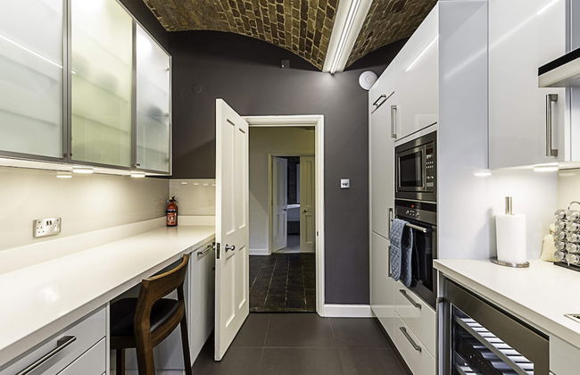 Charming Home in St Katharine Docks - Foto 10