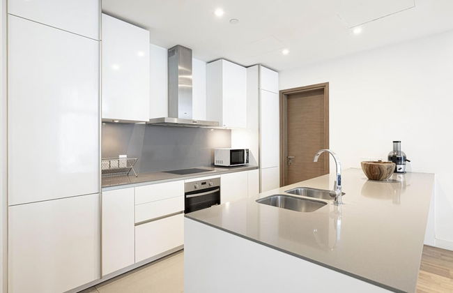 405 Building 1 City Walk - Photo 1