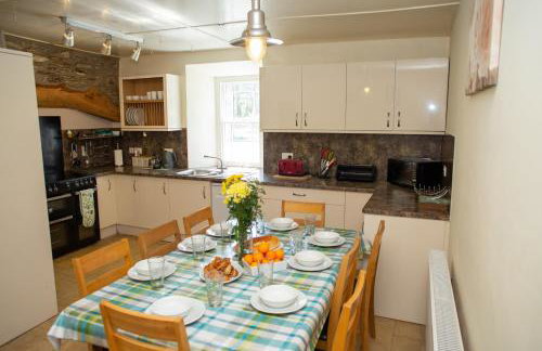 Rhostwarch Old Farmhouse Newport, Pembrokeshire - Foto 9