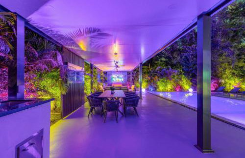 Luxury Villa Solara w Heated Pool Hot Tub BBQ - Foto 56