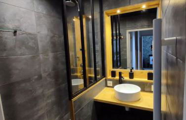 Confort et tranquillité près du centre-ville - Foto 3